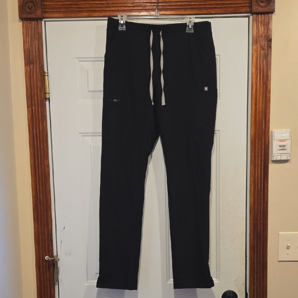 Figs Women's Black Scrub Pants